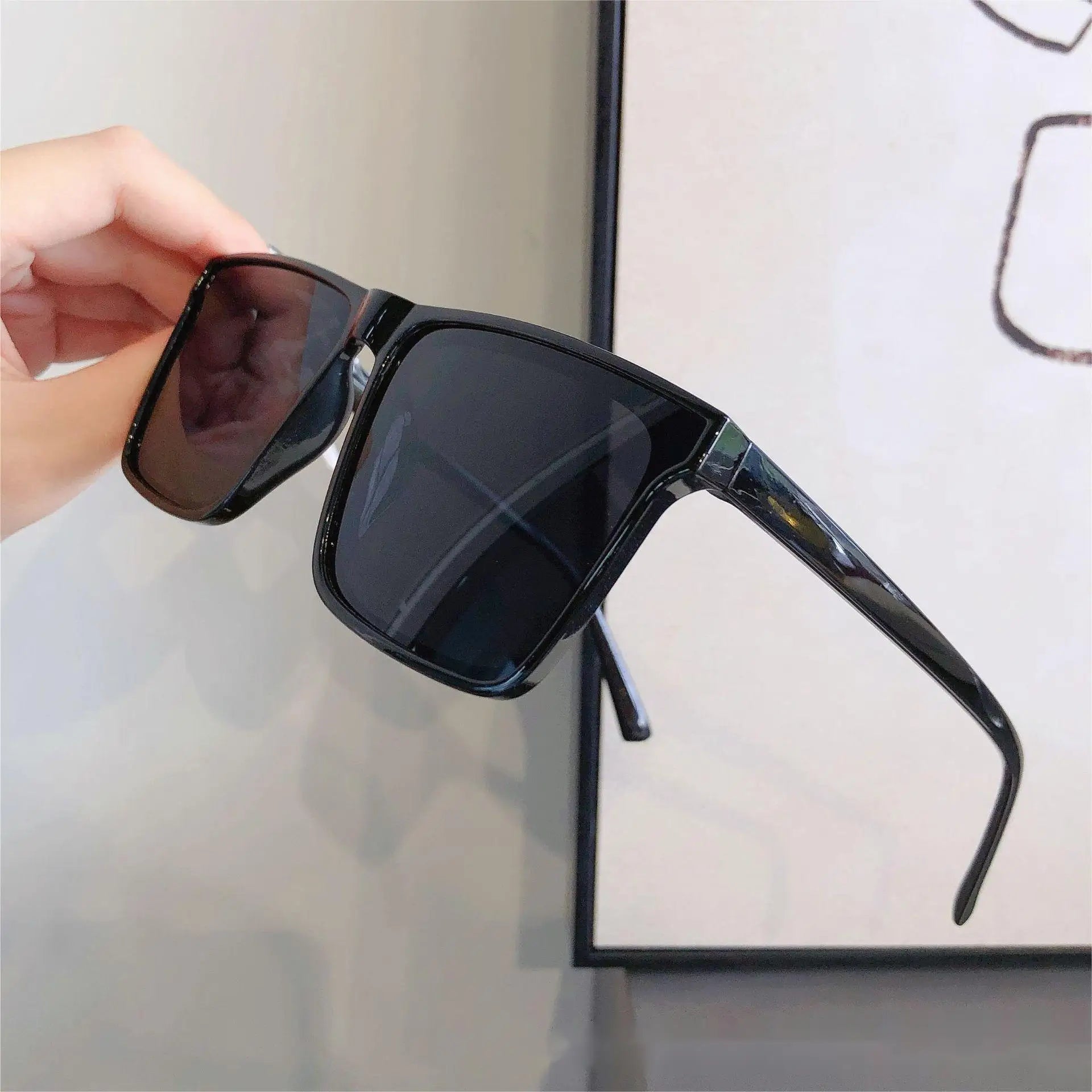 Unisex Driving Sunglasses 2026 New Trend UV400 Protection Anti Glare Long Frame Fashion Eyewear gafas de sol hombre Lightweight