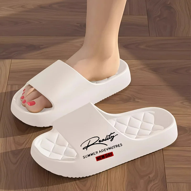 Cloud-like Softness, EVA Comfortable Lightweight Slippers,Suitable for Home and Outdoor,Unisex Couple Two-tone, Simple Bathroom